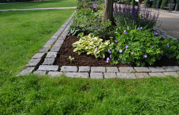 Stone Edging Installation in Laurel